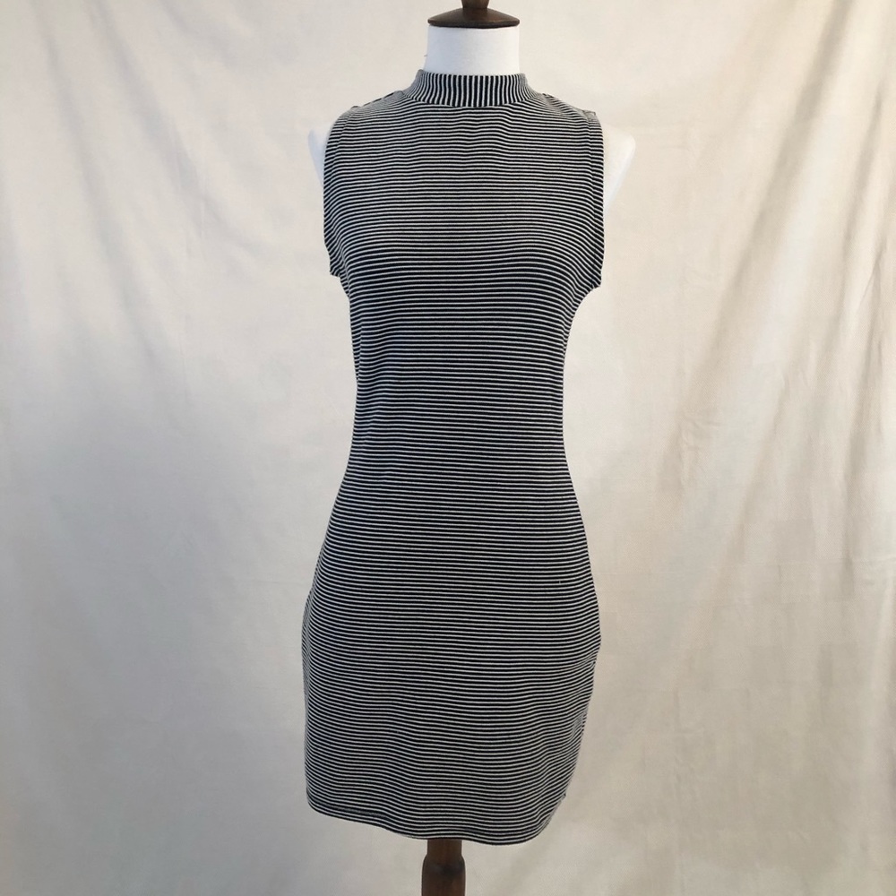 H&M Divided Striped Mock Neck Sleeveless Dress